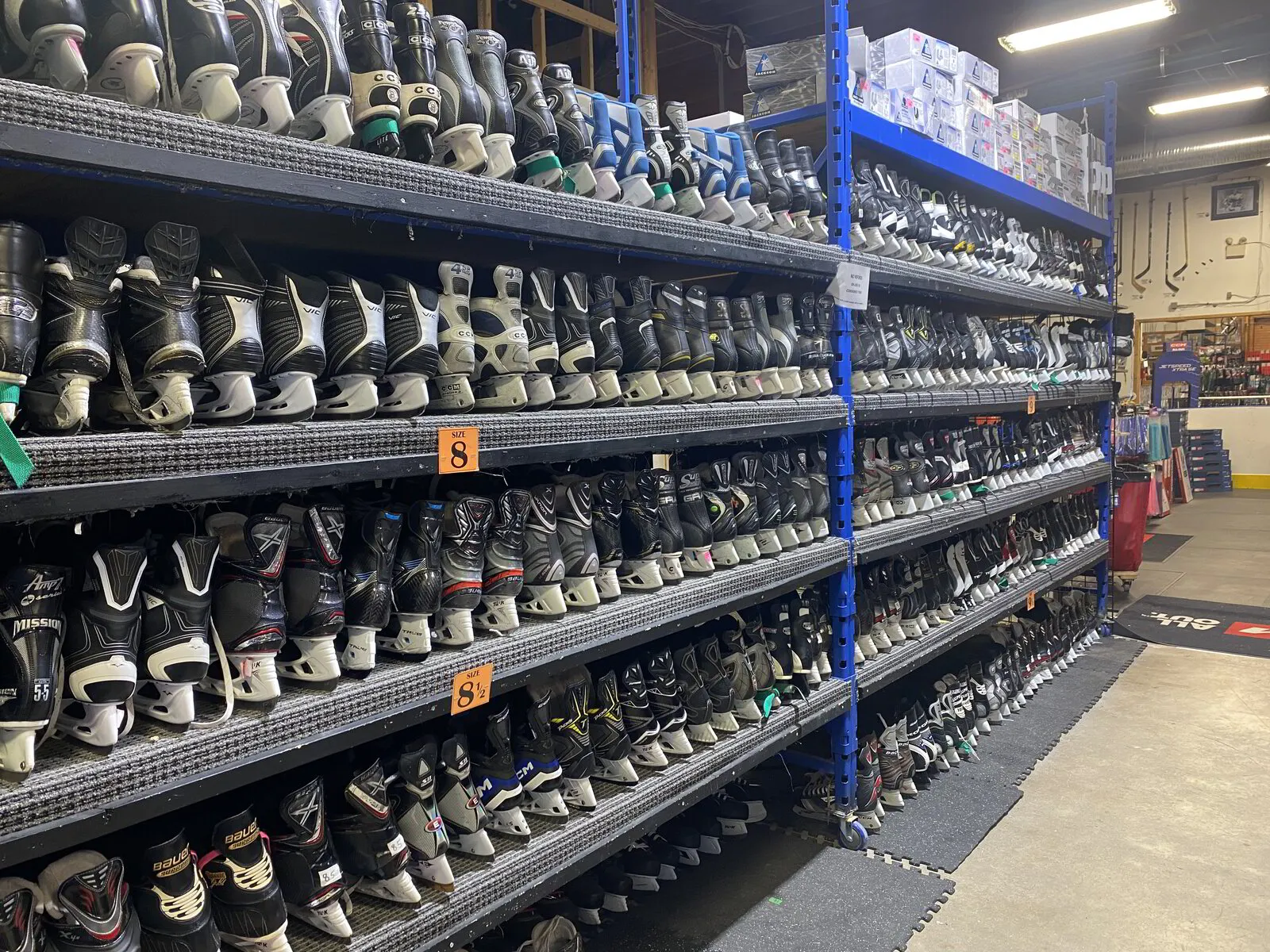 Skates